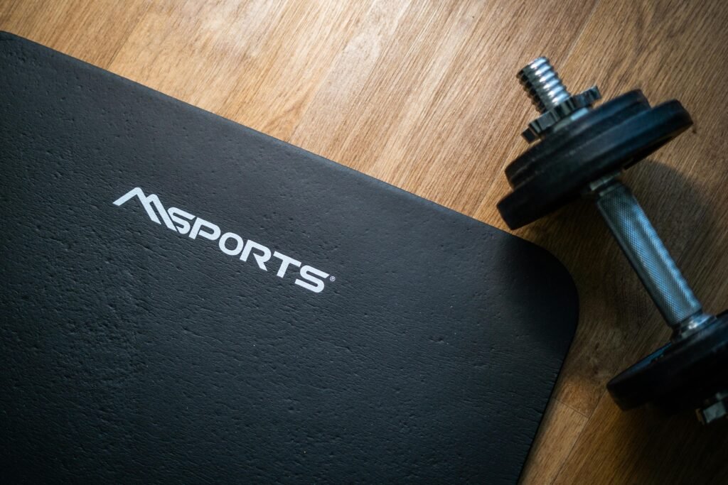 Tapis de fitness illustrant un avis sur un modèle Decathlon