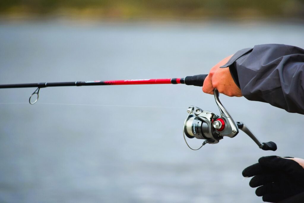 Moulinet de pêche illustrant un avis sur un modèle Decathlon